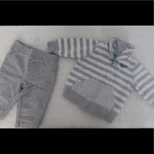 Carter’s outfit 3 months